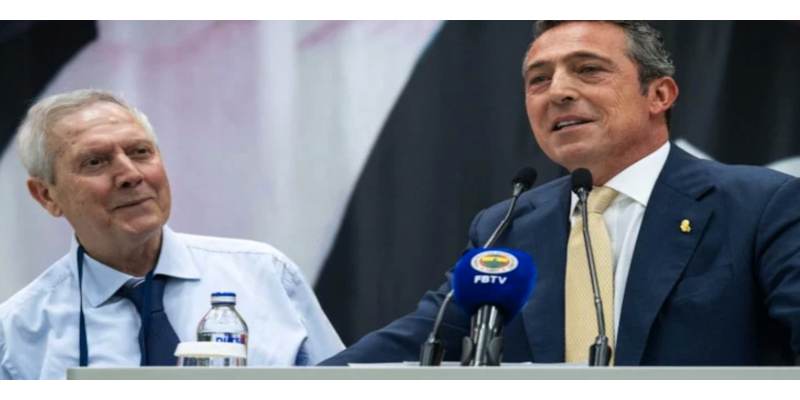 Aziz Yıldırım 7 Yıl Sonra Kadıköy’de! Locayı Ali Koç Sattı