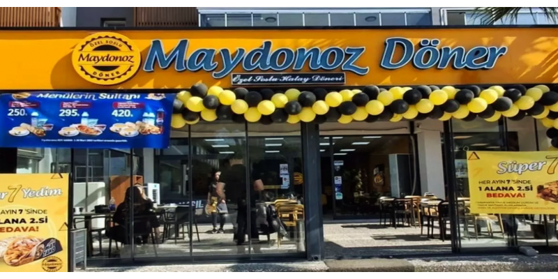 390 Şubesiyle Maydonoz Döner Satışa Sunuldu