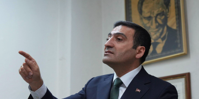 Silivri’deki günlerini anlatan Beyoğlu Belediye Başkanı: Lokmalar boğazıma takılıyor