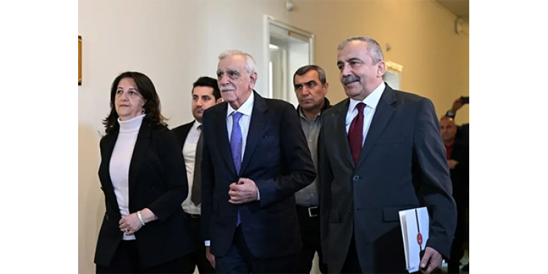 İmralı Görüşmesi Öncesi Kritik Bekleyiş: Öcalan’ın Çağrısı Nasıl Olacak?