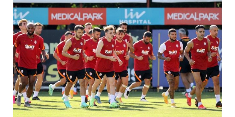 Galatasaray takımı deplasmanda  Olympiakos takımıyla olacak