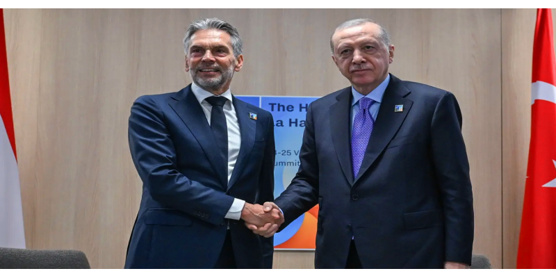 Erdoğan ile Hollanda Başbakanı Arasında Kritik Görüşme