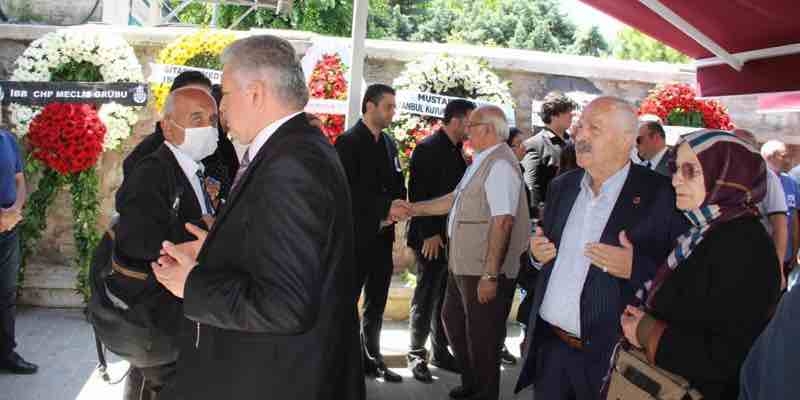 CHP 25. Ve 26. Dönem Milletvekili Gülay Yedekci'nin Babası Turgut Yedekci Vefat Etti!