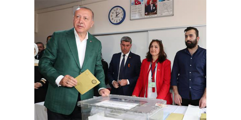 AKP'nin 360 Planı: Vekil Transferi Olmadan da Mümkün mü?