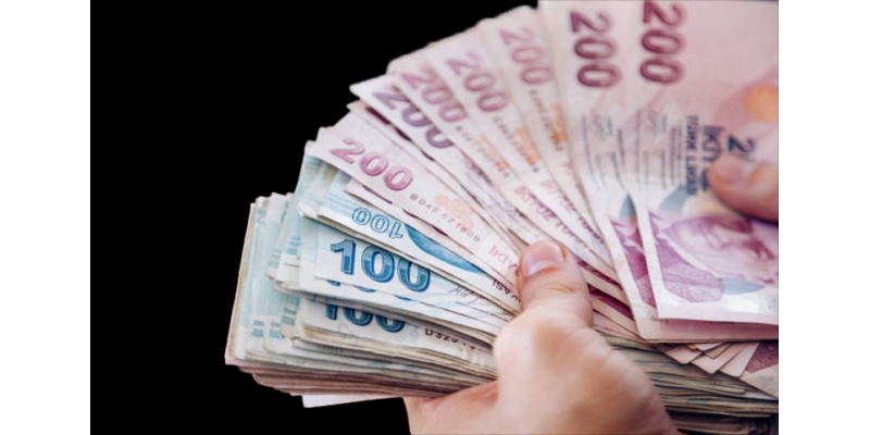 Asgari Ücret Zammı İçin Öne Çıkan Talepler: Refah Payı ve Enflasyon
